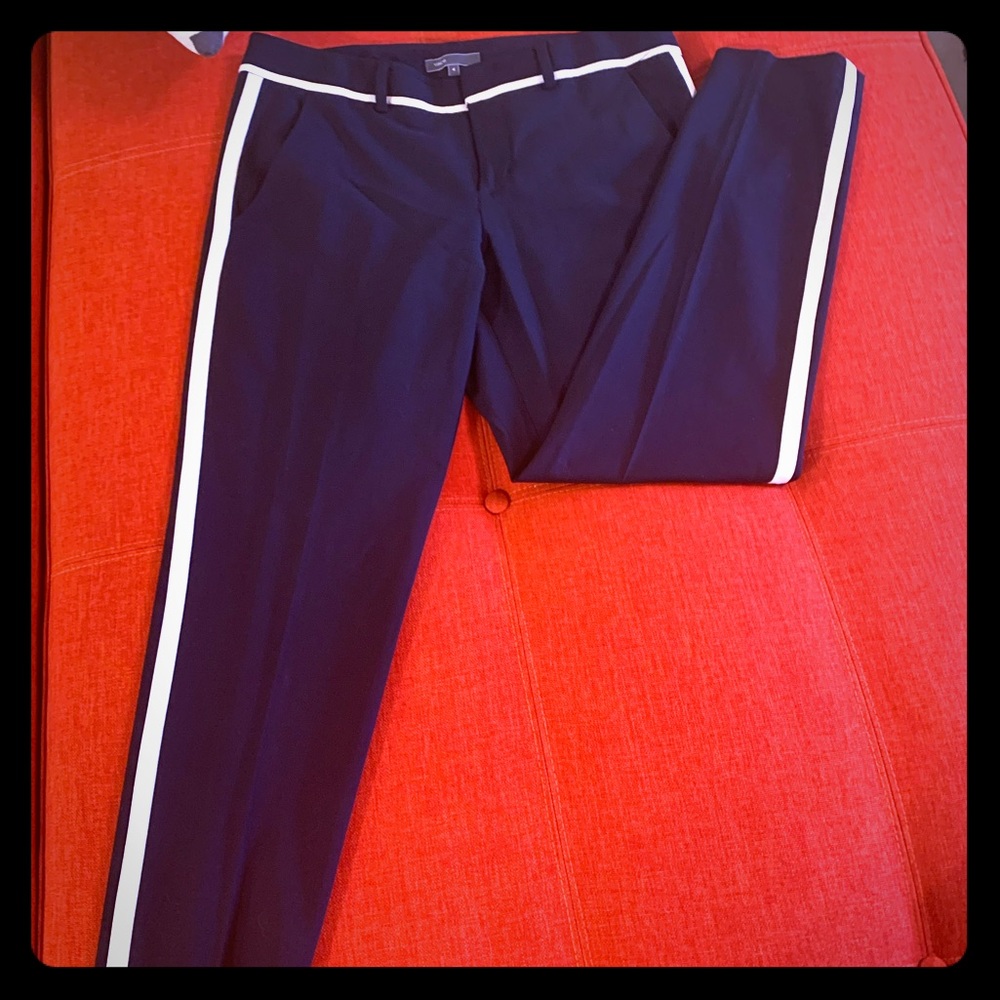 Vince Flattering Side Stripe Crop Pants